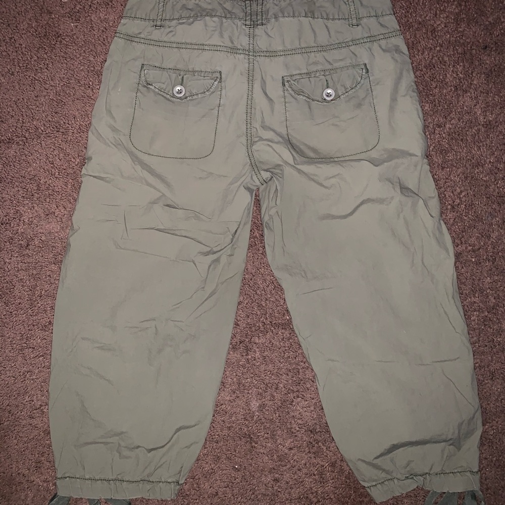 Capris - Picture 2 of 3
